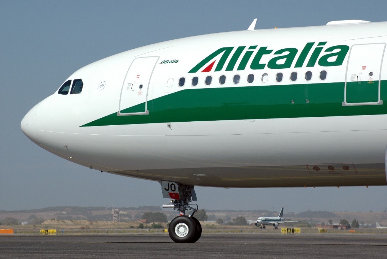 Valigia in clearance stiva alitalia