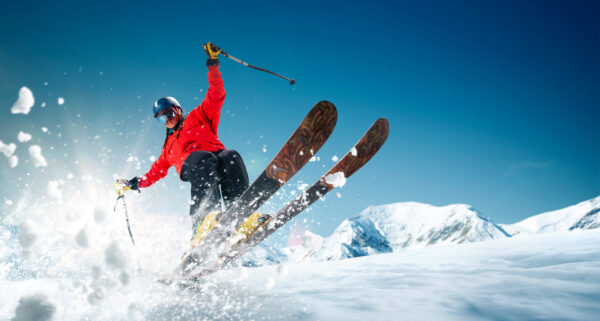 Spedire sci e snowboard in modo semplice ed economico: ecco come fare