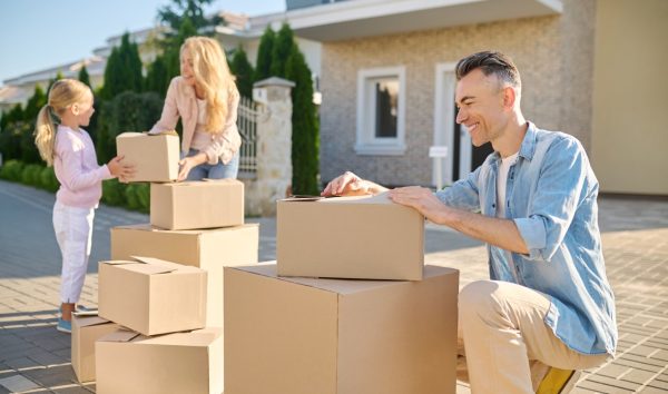 Il trasferimento a casa a mare è più leggero con iospedisco.it