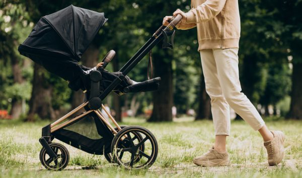 Spedire un passeggino: guida pratica e sicura