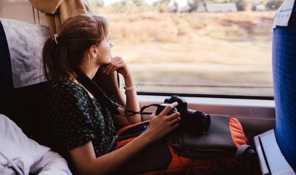 Ponte del 25 aprile in autobus? Spedisci i bagagli e viaggia leggero con iospedisco